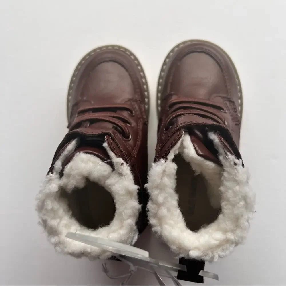 Old Navy Boys Dressy Cognac High Top Boots with Faux Fur Lined Sz 7